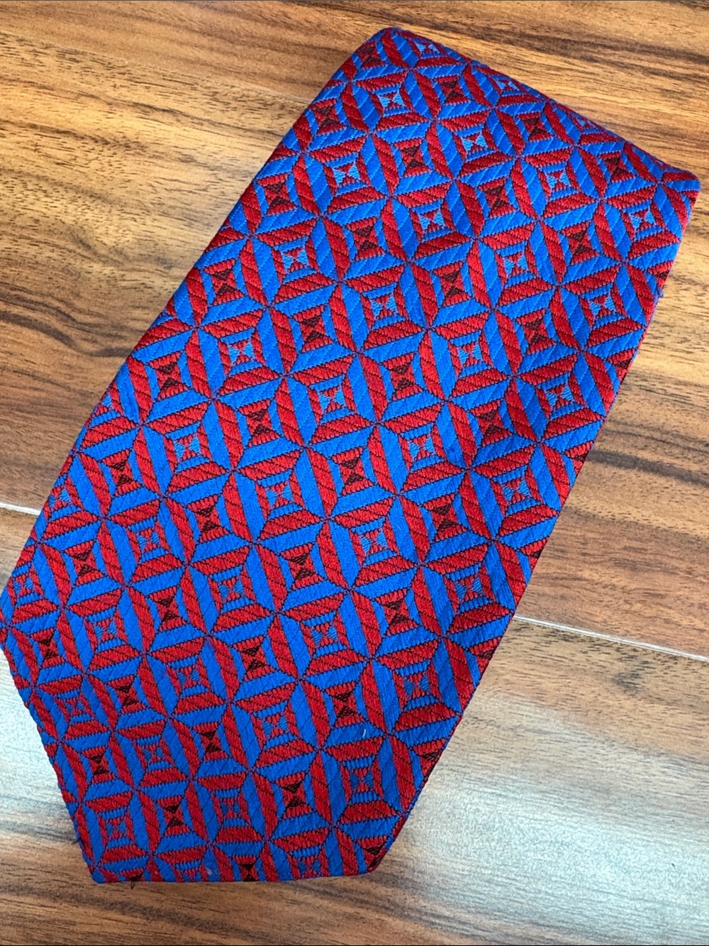 Anderson Little Neck Tie‎